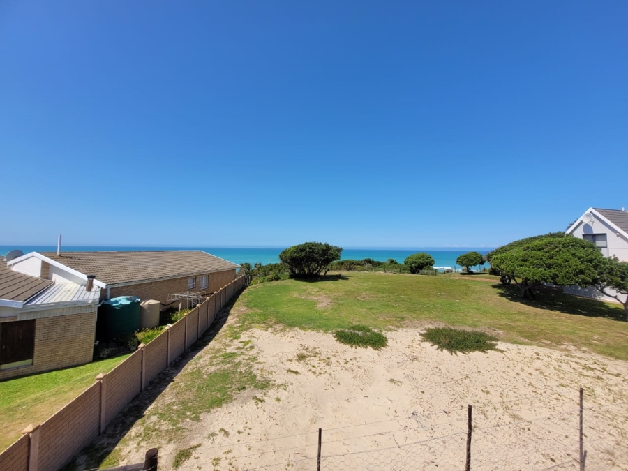 0 Bedroom Property for Sale in Paradise Beach Eastern Cape